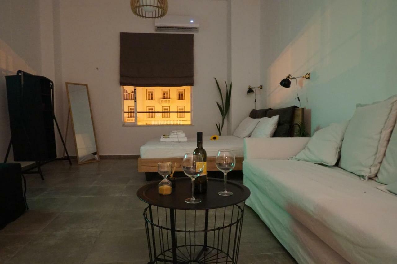 Daire Aristotelous Square Luxury *